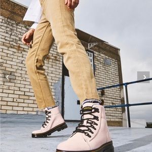 Dr Martens combs suede boots in pink